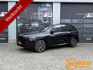 Hoofdafbeelding BMW X5 BMW X5 xDrive50e| M PACK PRO| Carbon zwart|22inch performance velg.