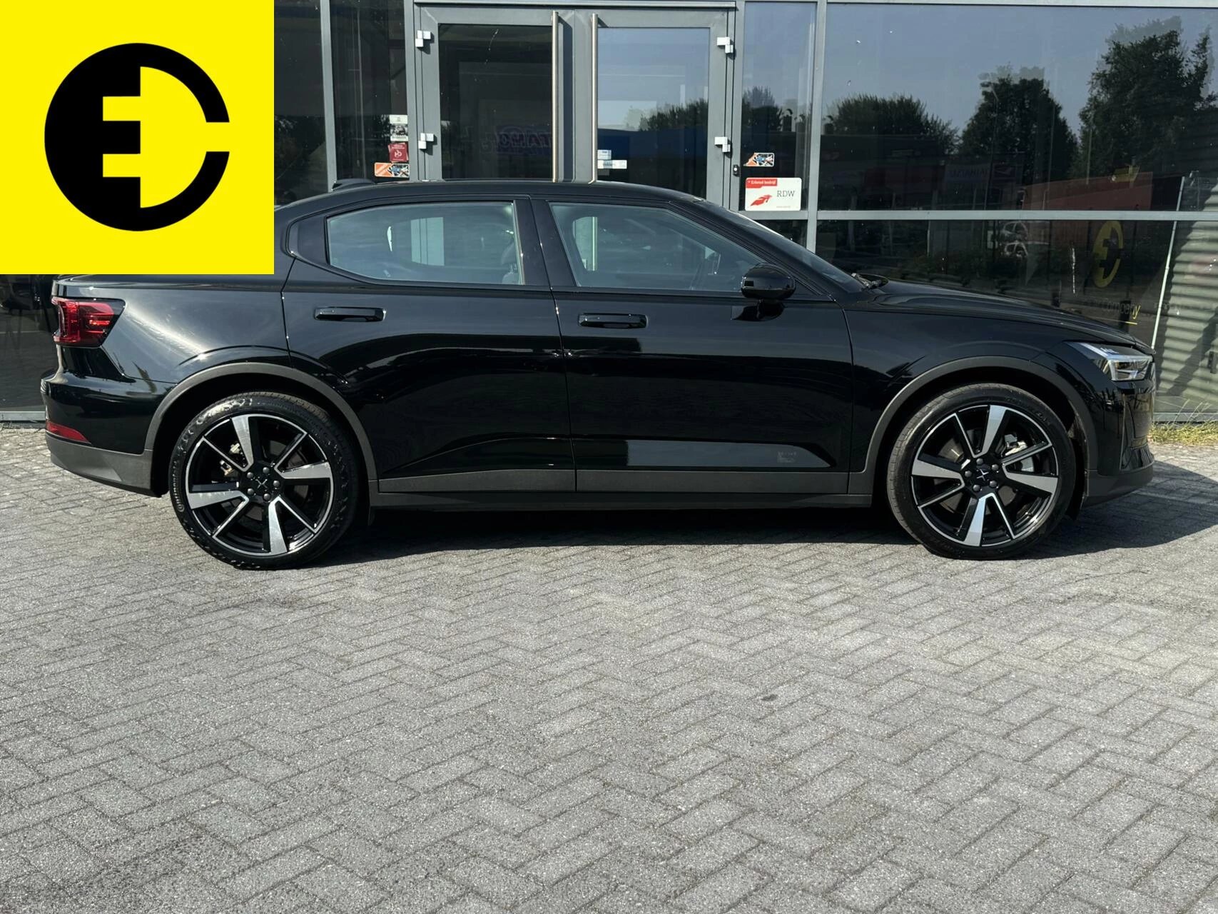 Hoofdafbeelding Polestar 2