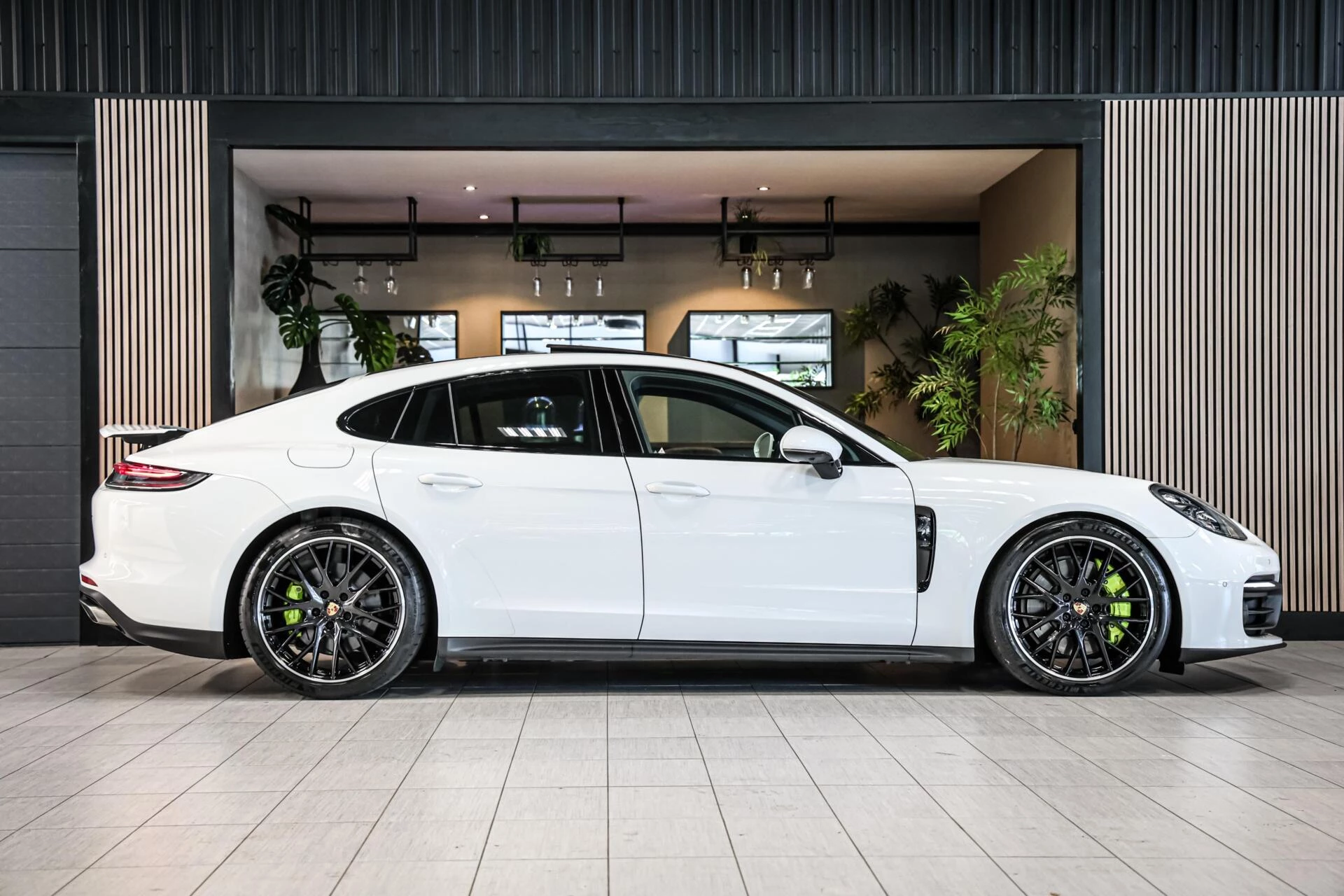 Hoofdafbeelding Porsche Panamera