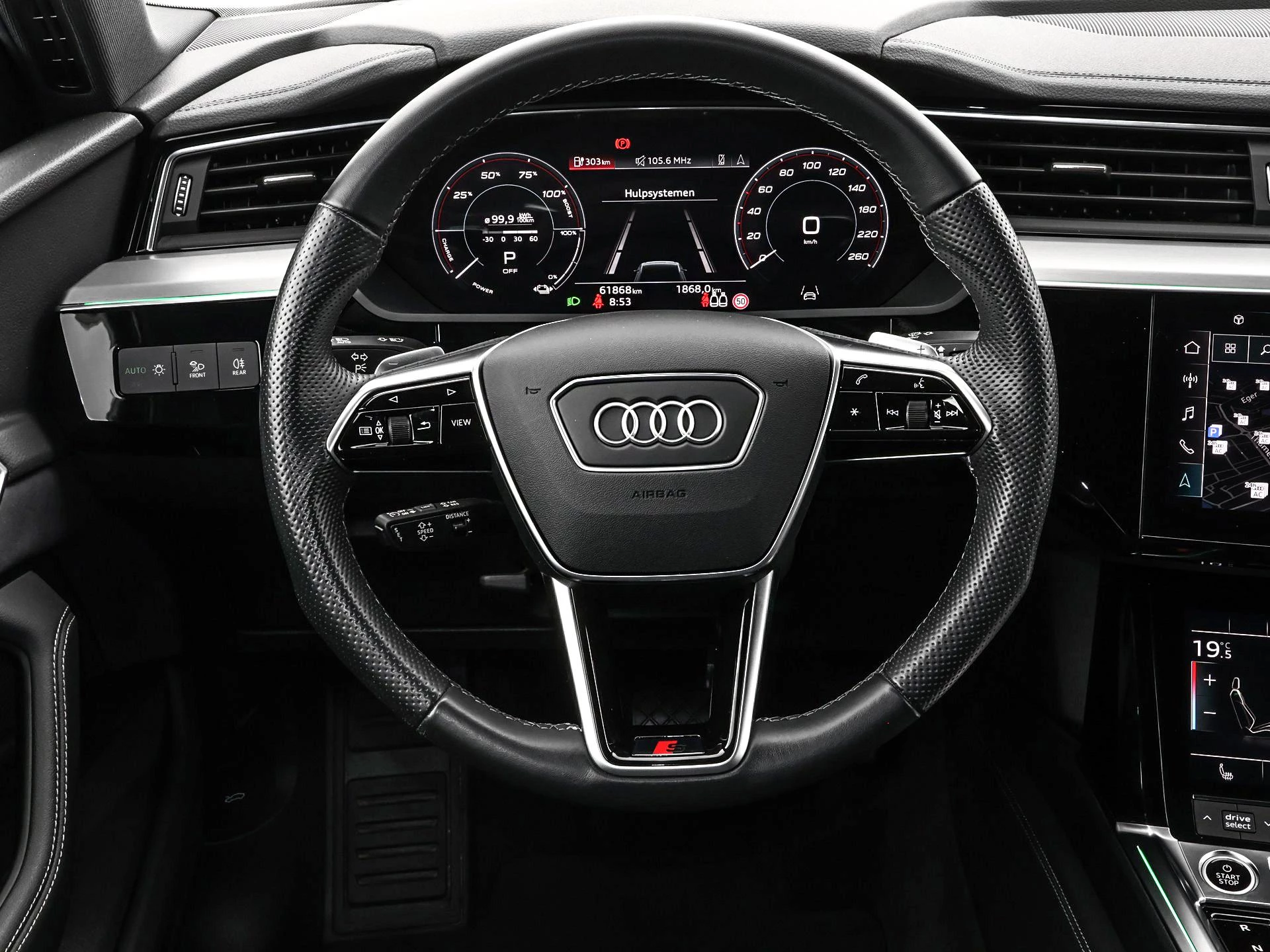 Hoofdafbeelding Audi e-tron