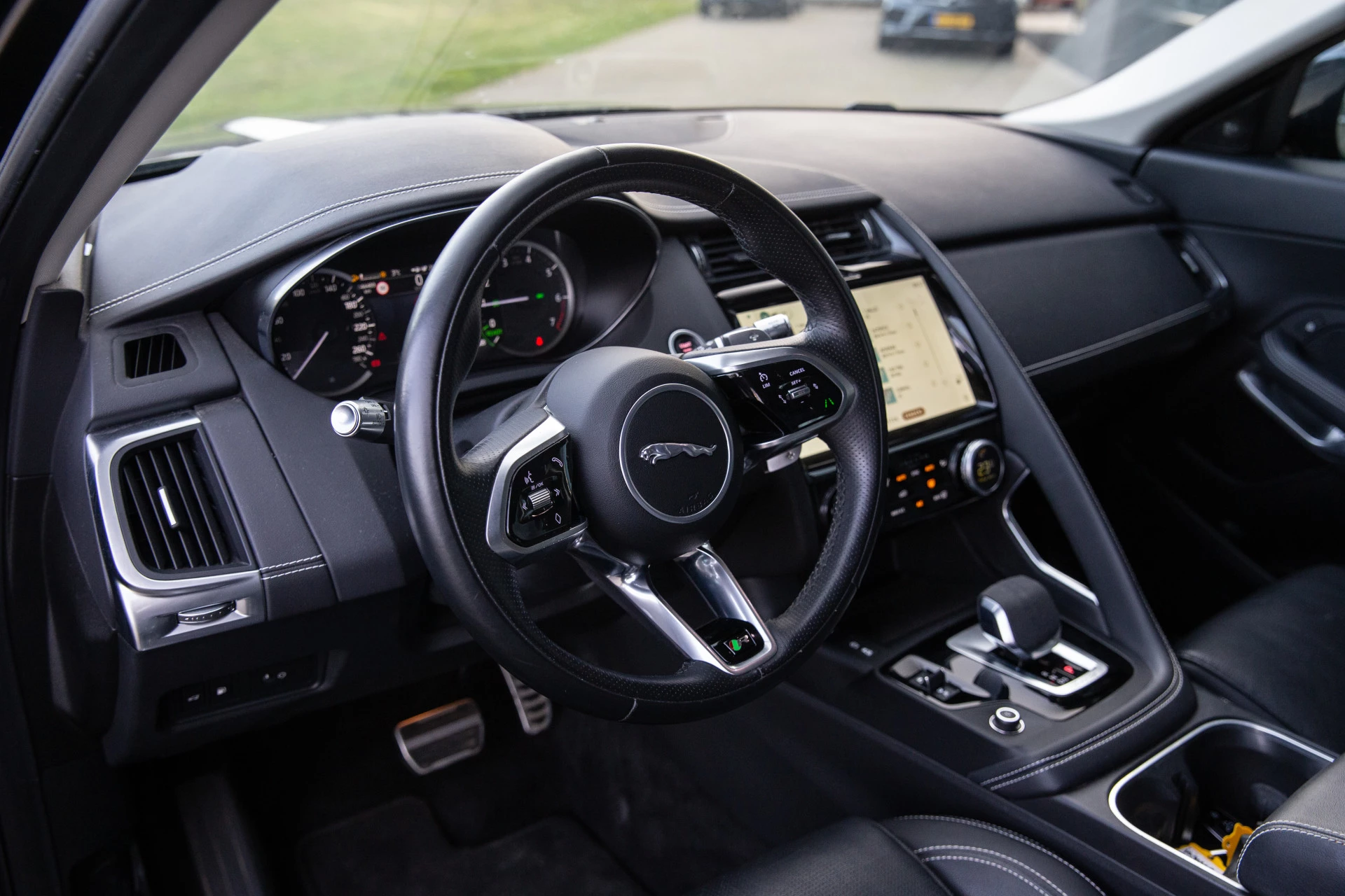 Hoofdafbeelding Jaguar E-PACE