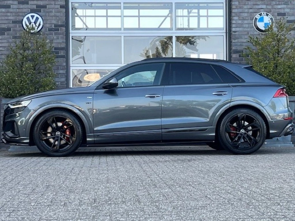 Hoofdafbeelding Audi Q8