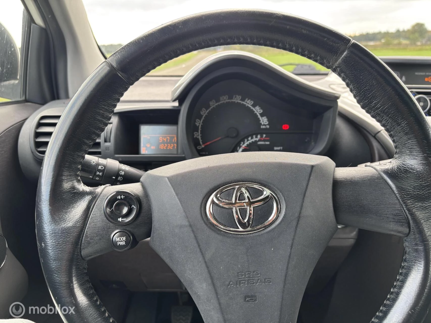 Hoofdafbeelding Toyota iQ
