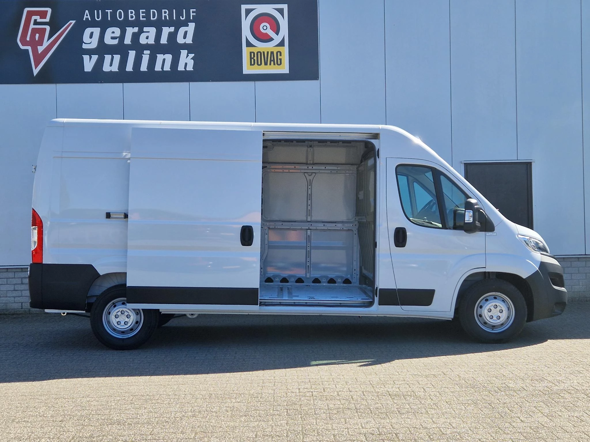 Hoofdafbeelding Opel Movano