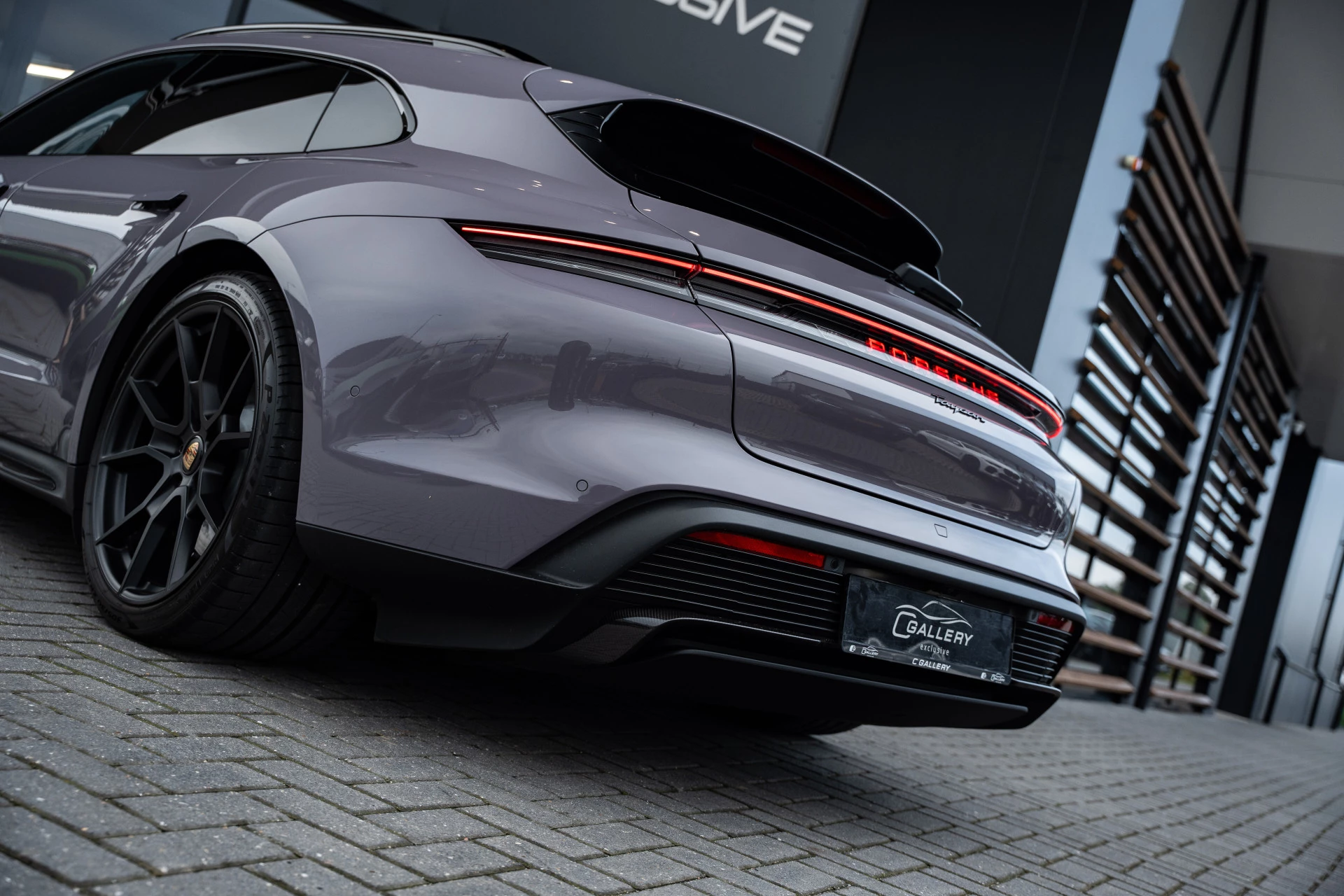 Hoofdafbeelding Porsche Taycan