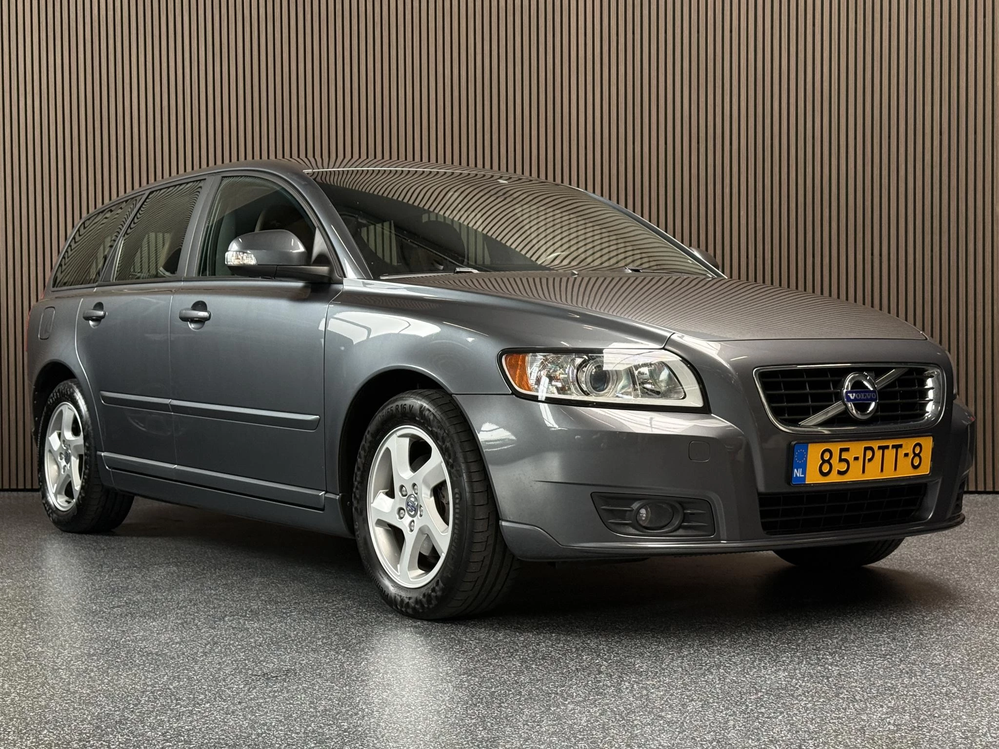 Hoofdafbeelding Volvo V50