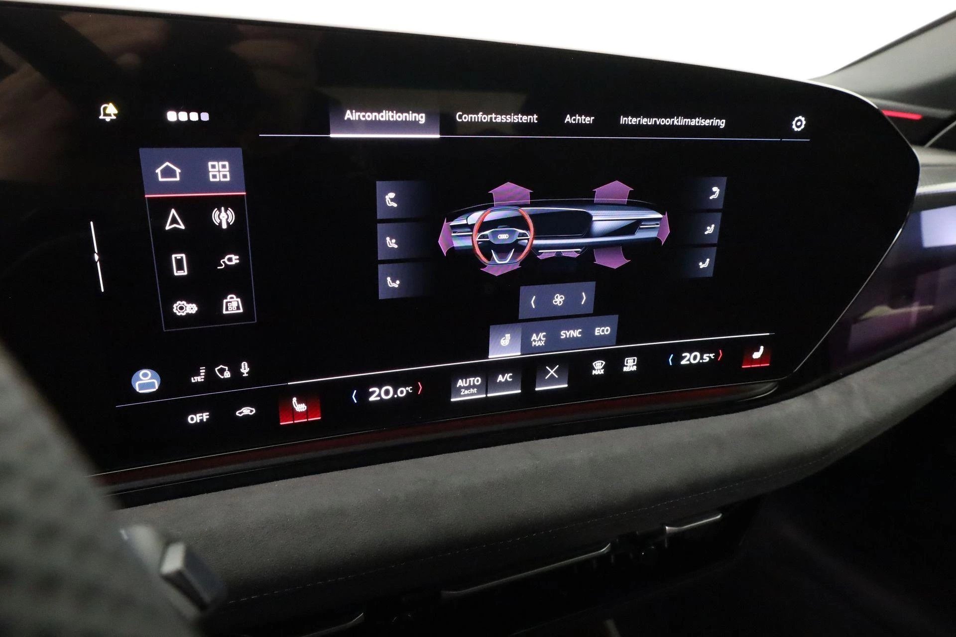 Hoofdafbeelding Audi A6 Avant e-tron