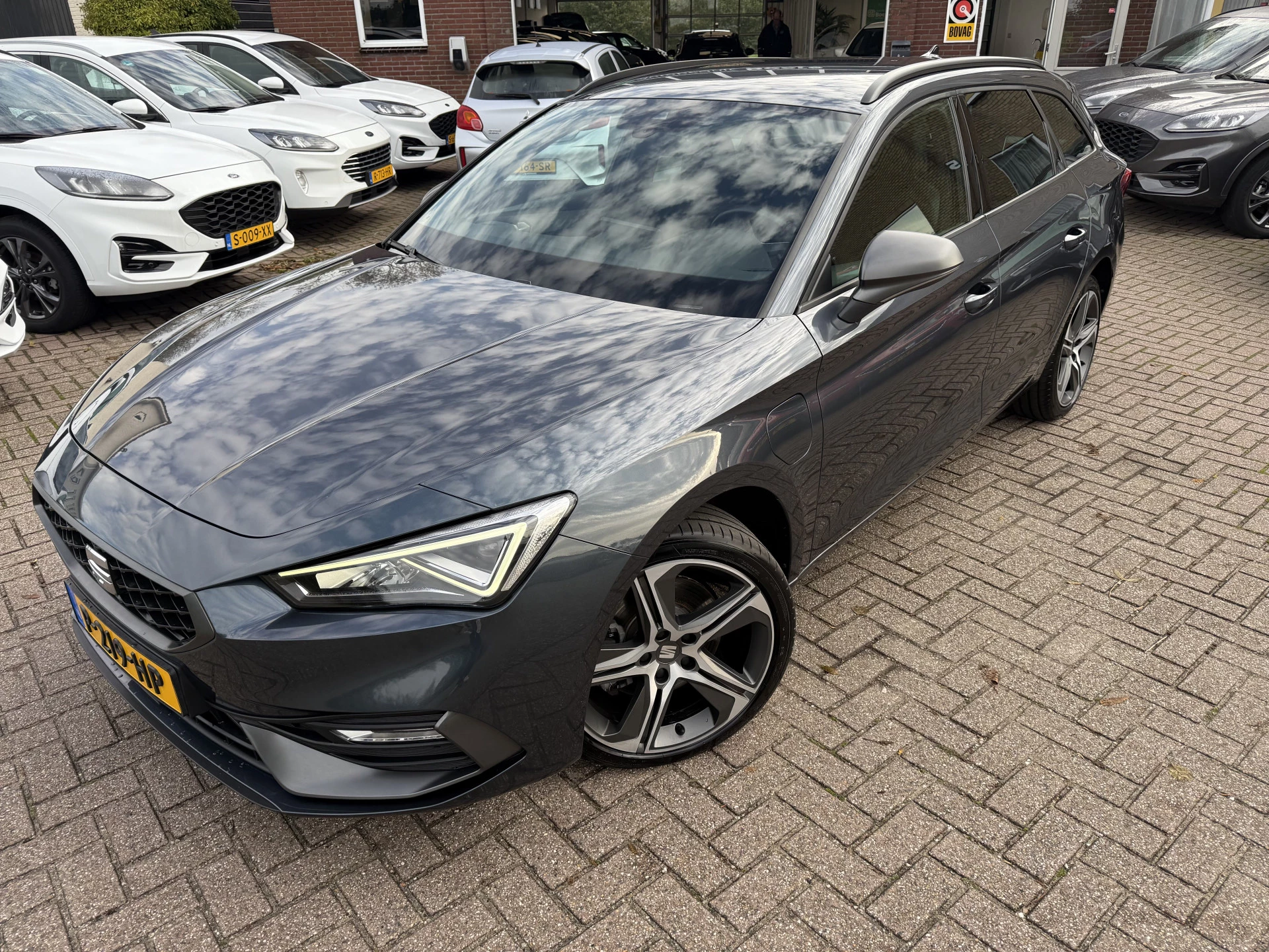 Hoofdafbeelding SEAT Leon