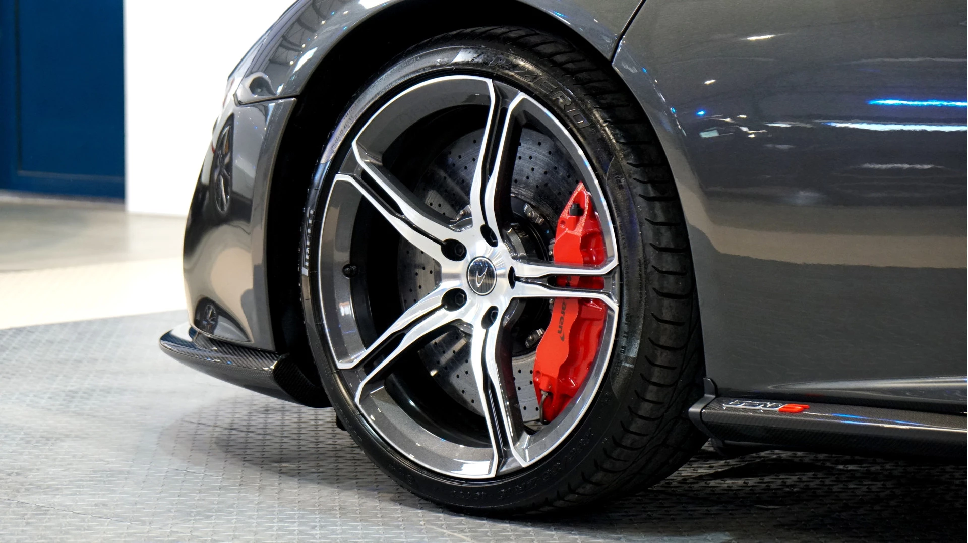 Hoofdafbeelding McLaren 650S