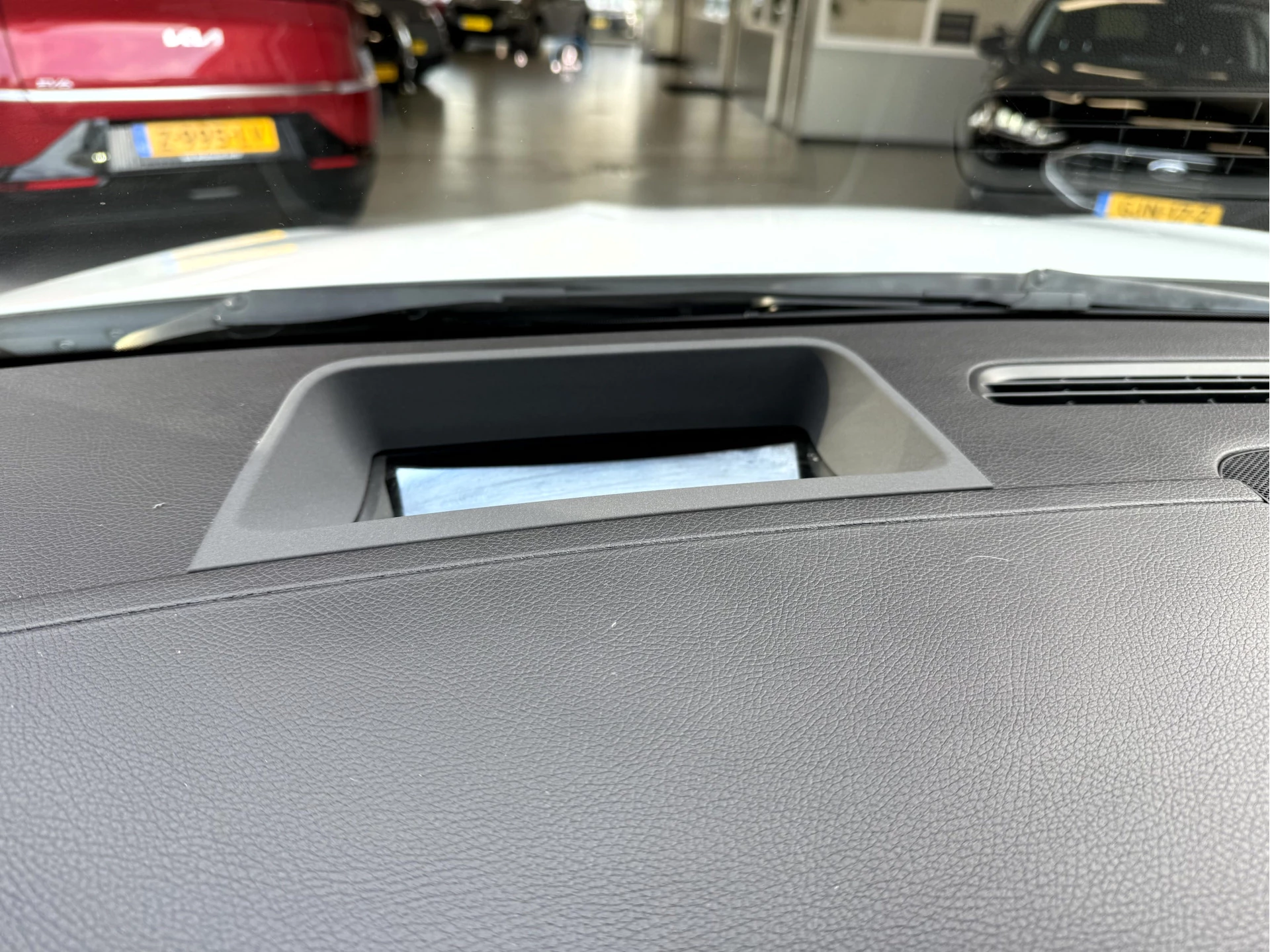 Hoofdafbeelding Mercedes-Benz EQA