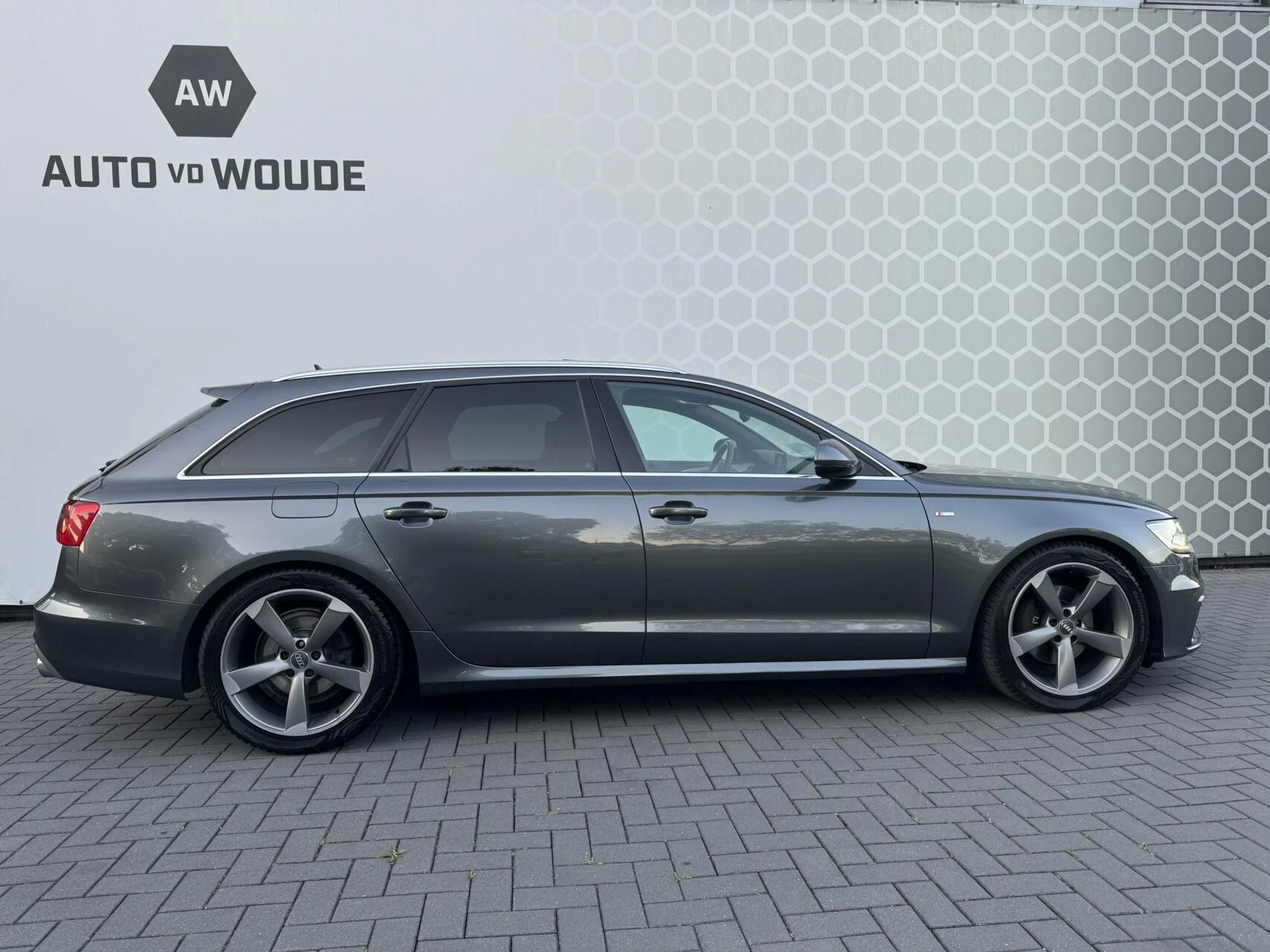 Hoofdafbeelding Audi A6