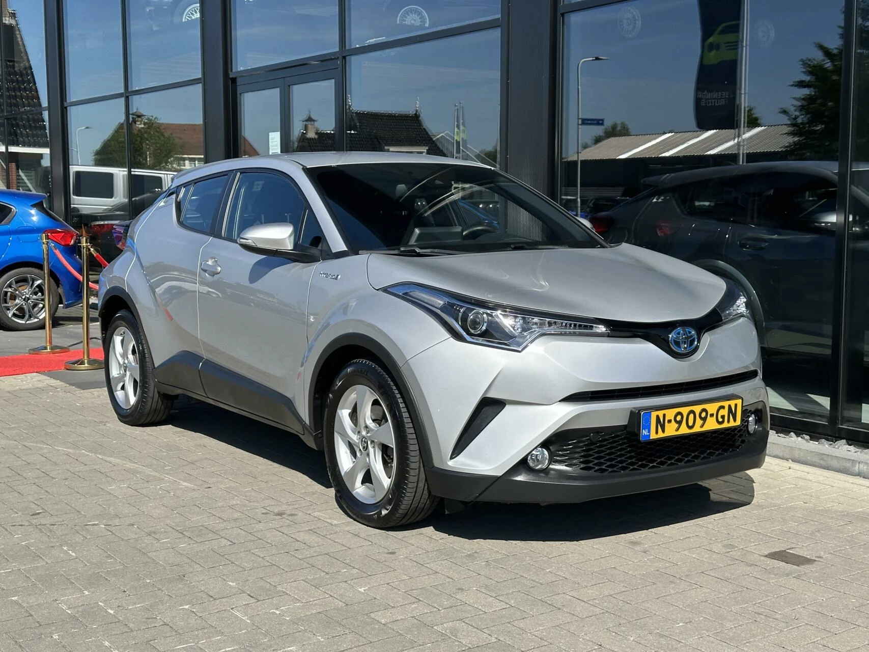 Hoofdafbeelding Toyota C-HR