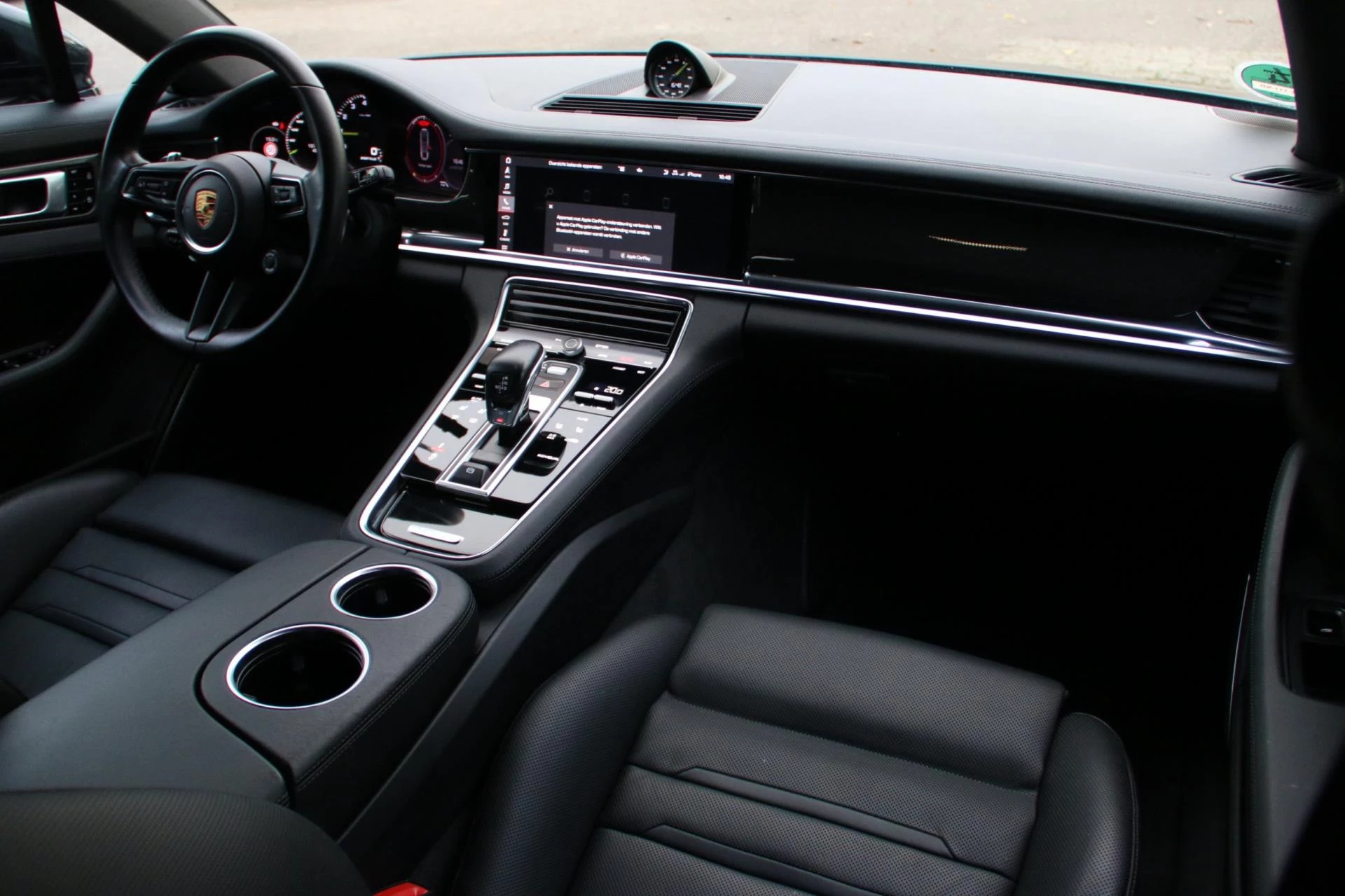 Hoofdafbeelding Porsche Panamera