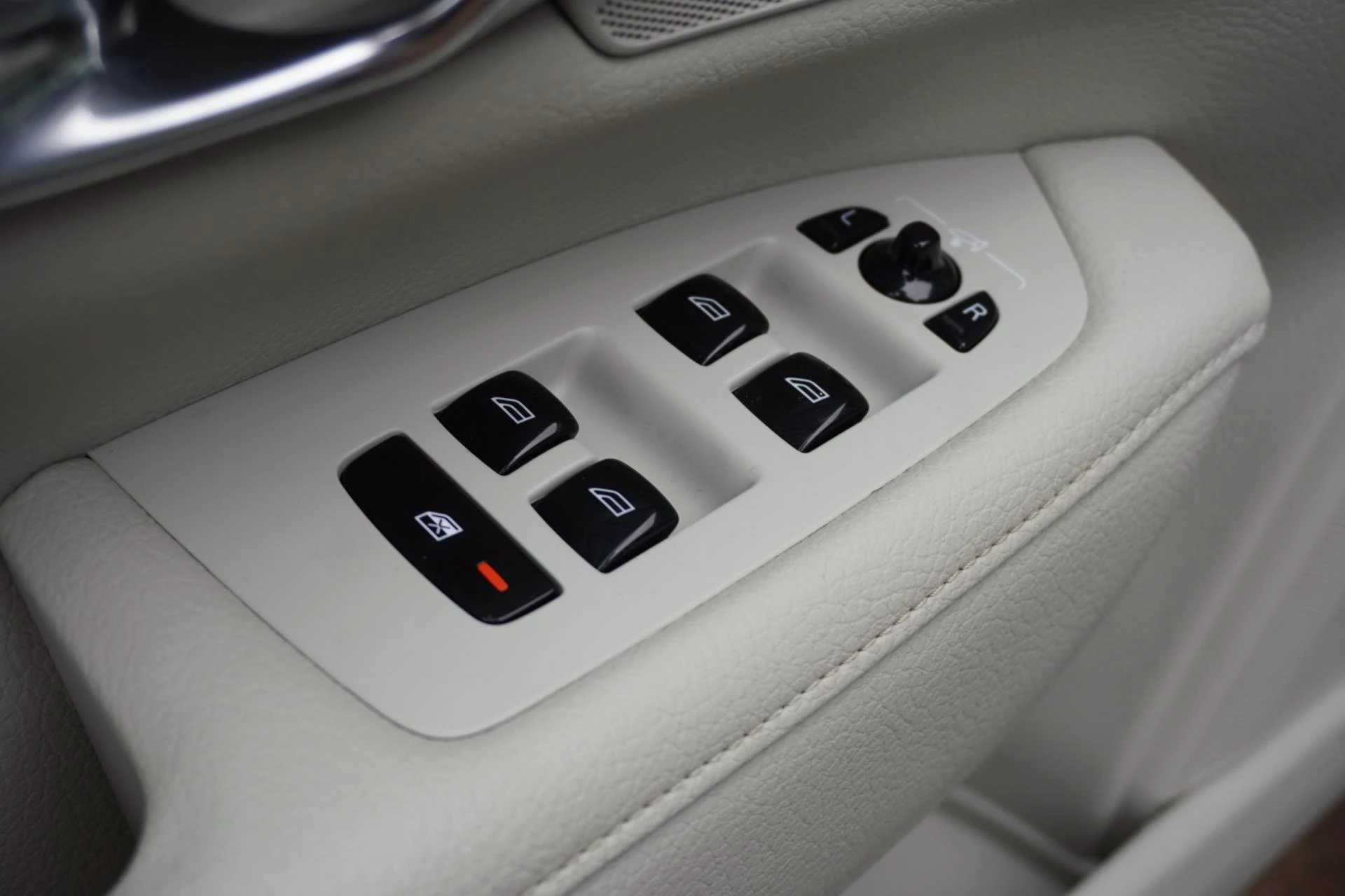 Hoofdafbeelding Volvo V90