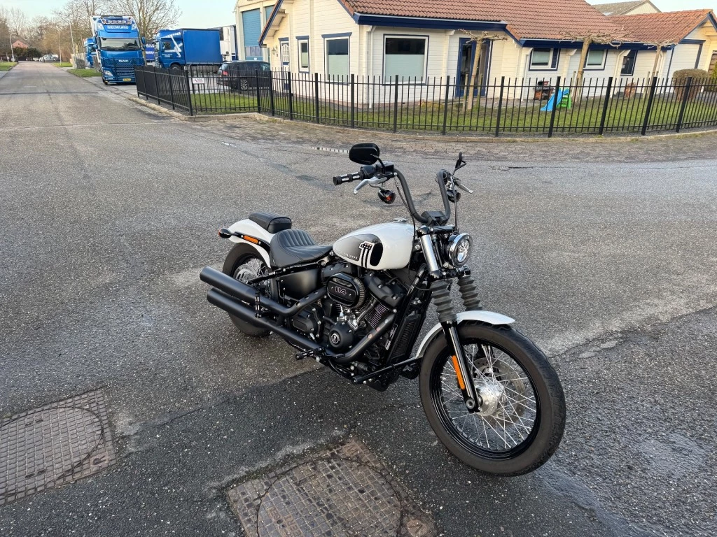 Hoofdafbeelding Harley-Davidson Street Bob