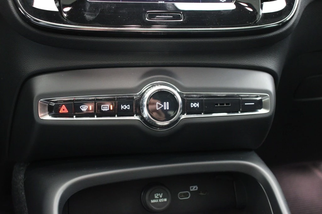 Hoofdafbeelding Volvo C40