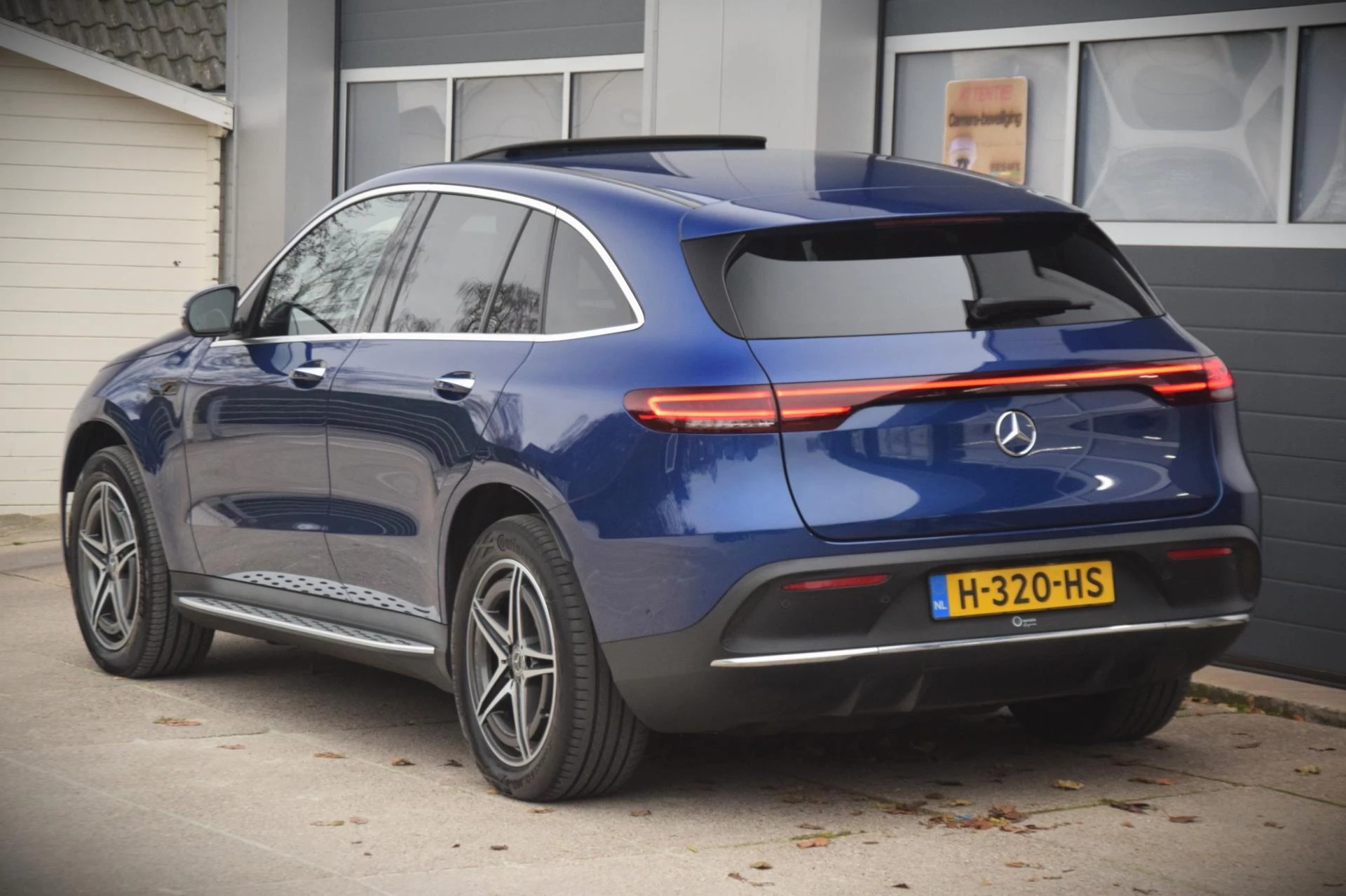 Hoofdafbeelding Mercedes-Benz EQC