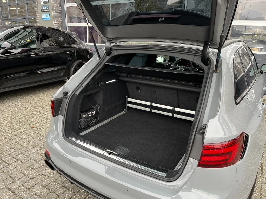 Hoofdafbeelding Audi RS4