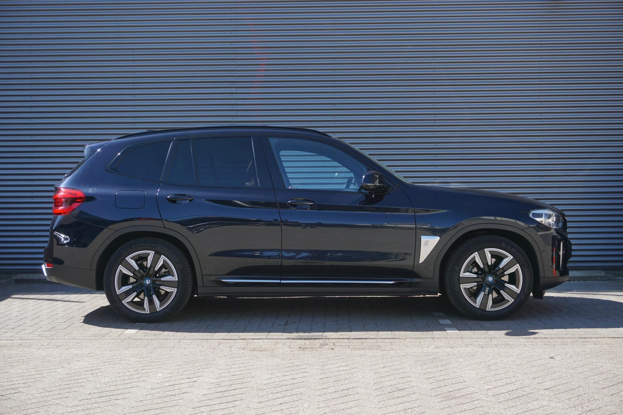 Hoofdafbeelding BMW iX3