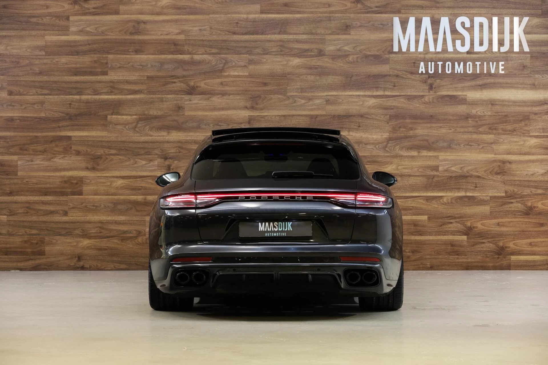 Hoofdafbeelding Porsche Panamera