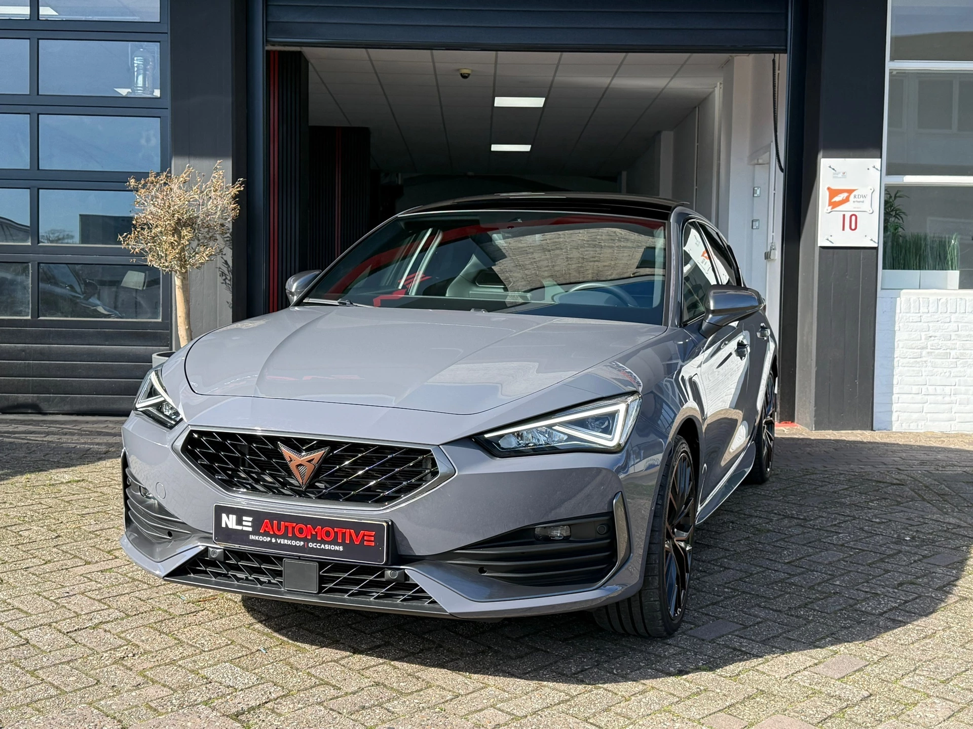 Hoofdafbeelding CUPRA Leon