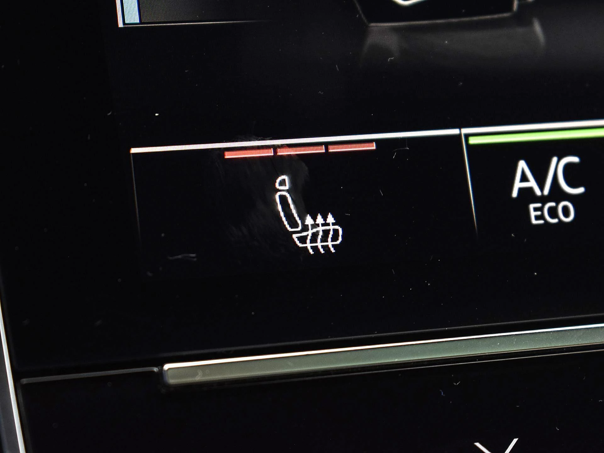 Hoofdafbeelding Audi A8