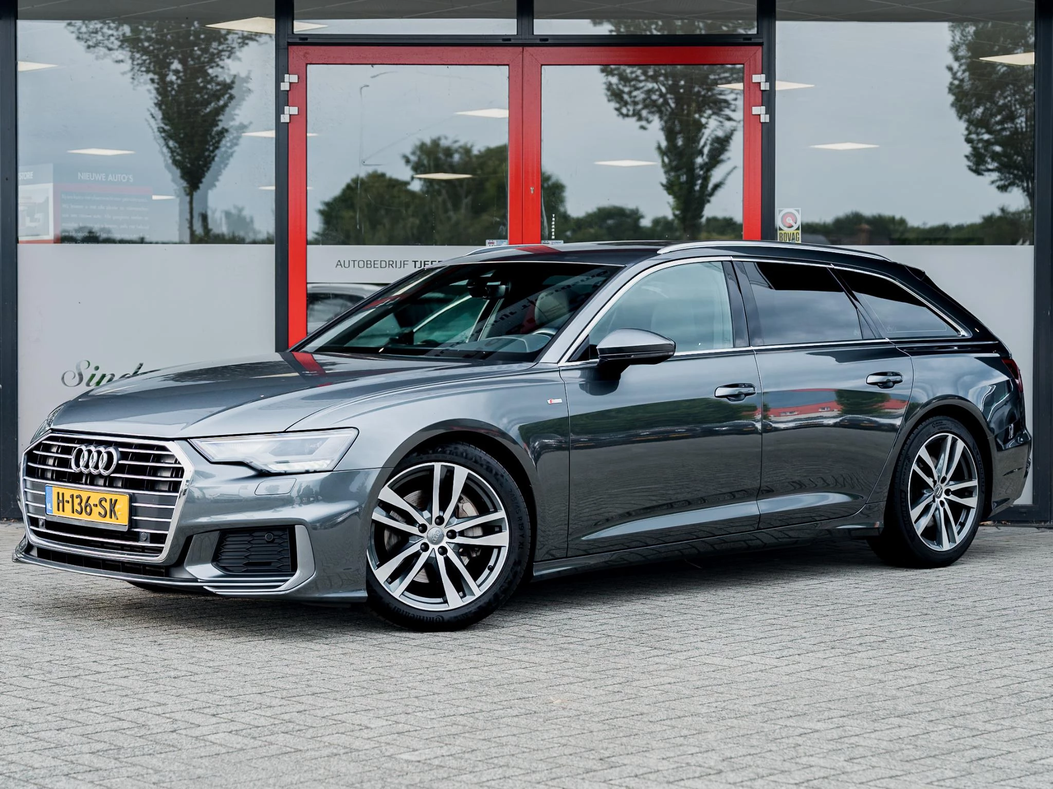 Hoofdafbeelding Audi A6