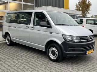 Volkswagen Transporter Kombi 9 persoons 2.0 TDI L2H1 Comfortline Incl BTW / BPM Climatic Cruise control PDC 102pk Combi Personenbus Passenger Groepsvervoer Taxi Inclusief BTW en BPM 