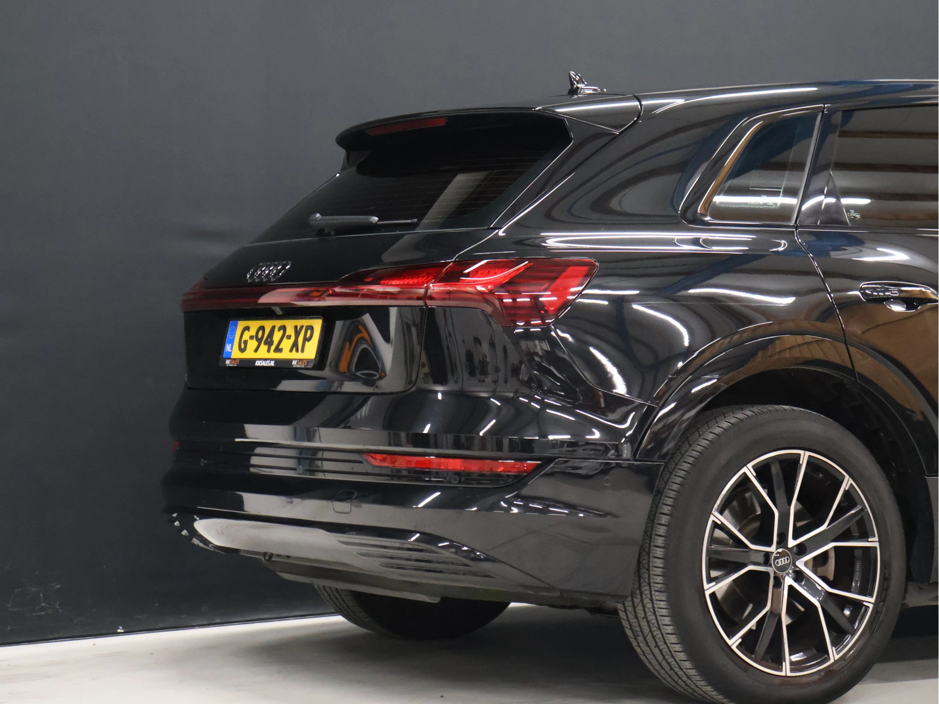 Hoofdafbeelding Audi e-tron