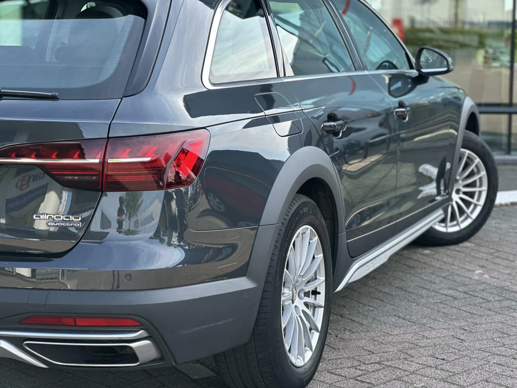 Hoofdafbeelding Audi A4