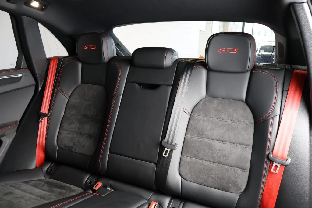 Hoofdafbeelding Porsche Macan