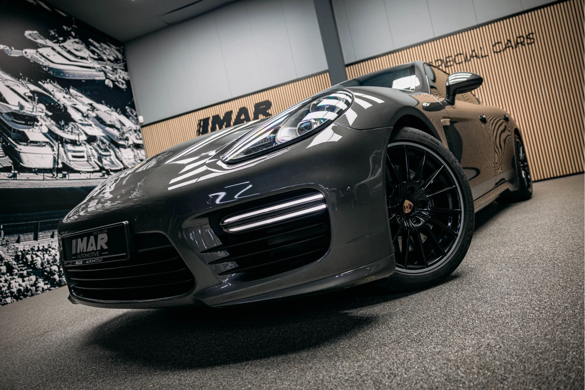 Hoofdafbeelding Porsche Panamera
