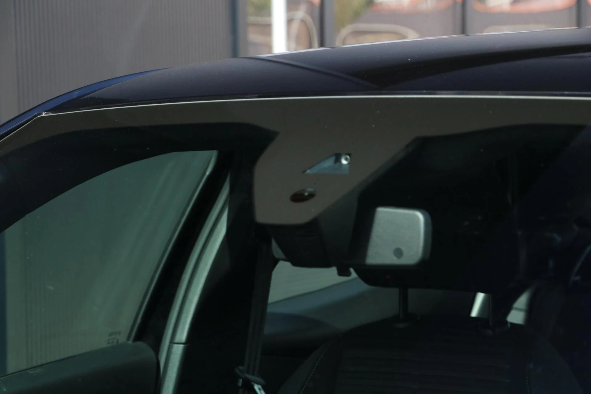 Hoofdafbeelding Peugeot e-2008