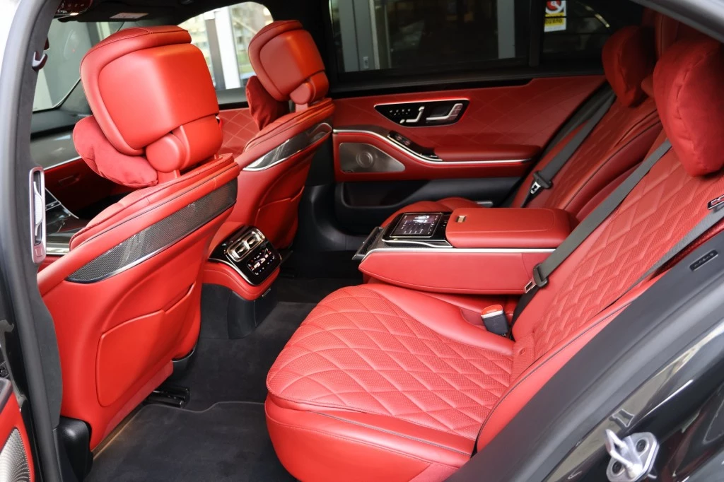 Hoofdafbeelding Mercedes-Benz S-Klasse