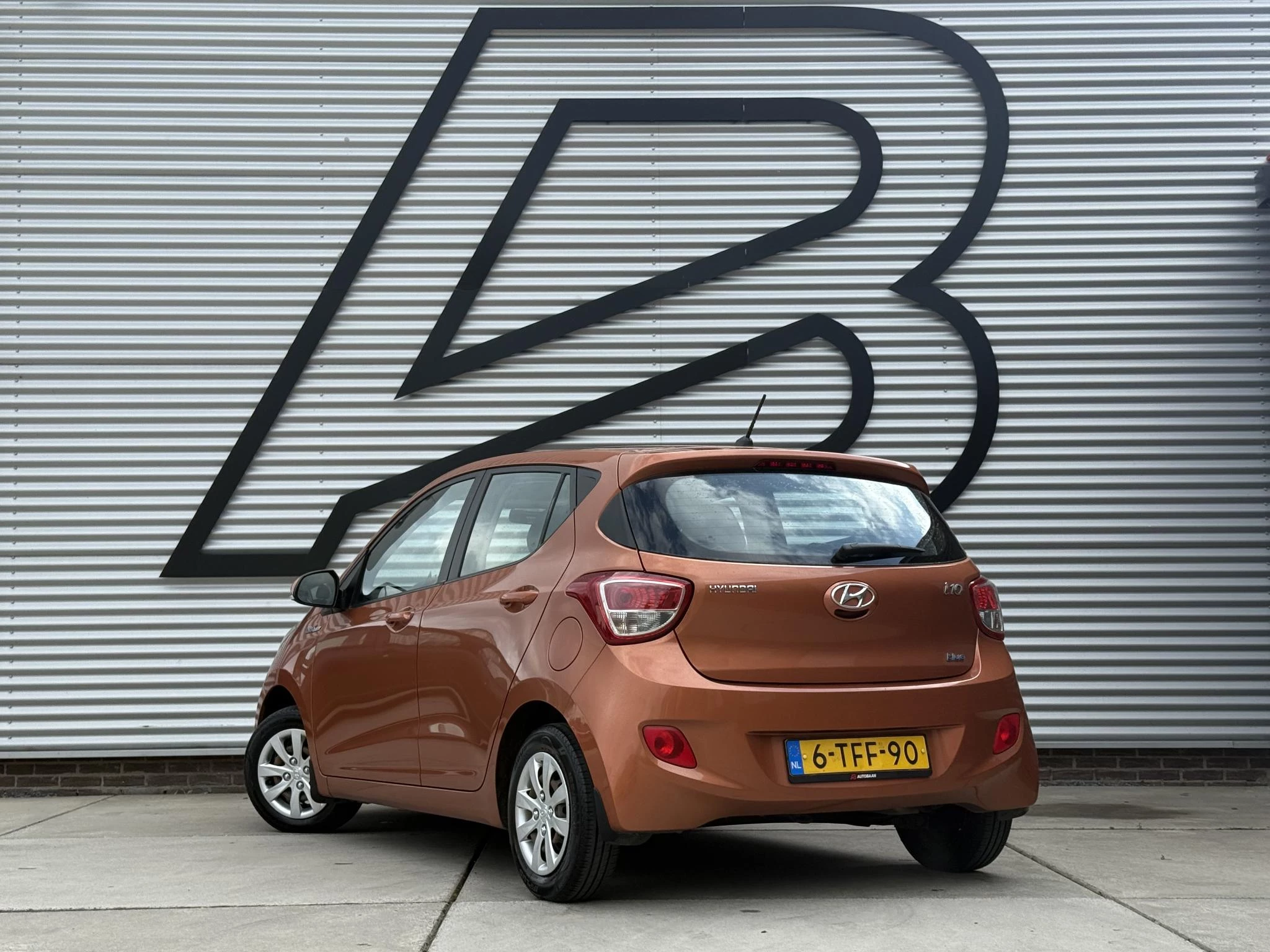 Hoofdafbeelding Hyundai i10