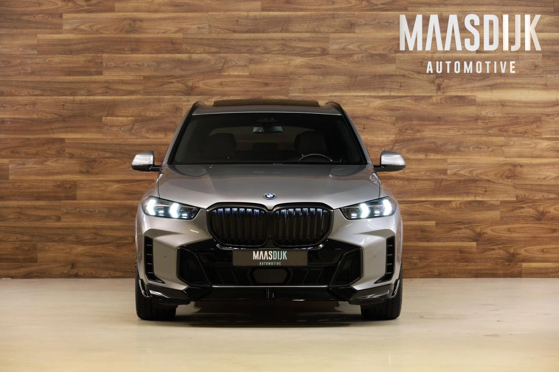 Hoofdafbeelding BMW X5