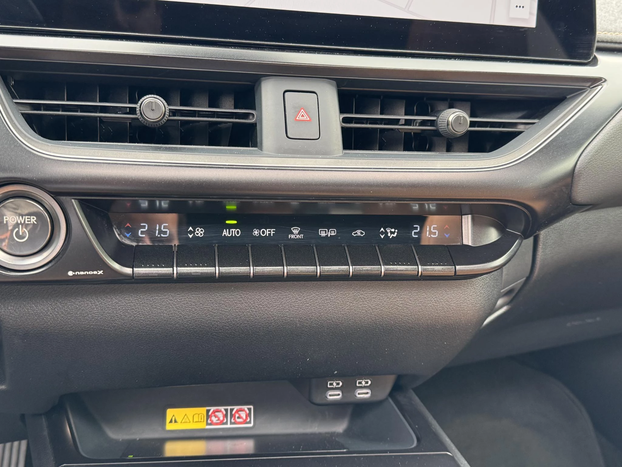 Hoofdafbeelding Lexus UX