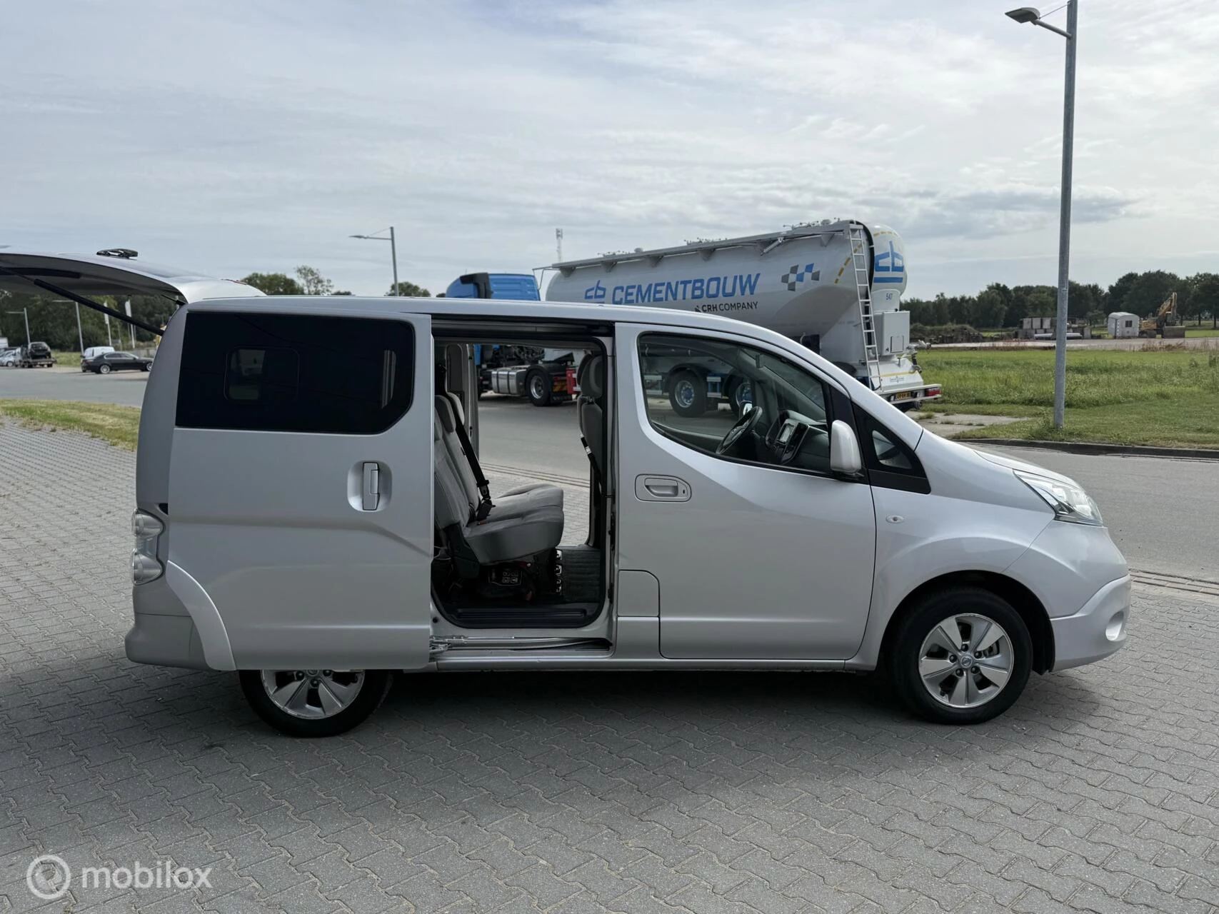 Hoofdafbeelding Nissan e-NV200