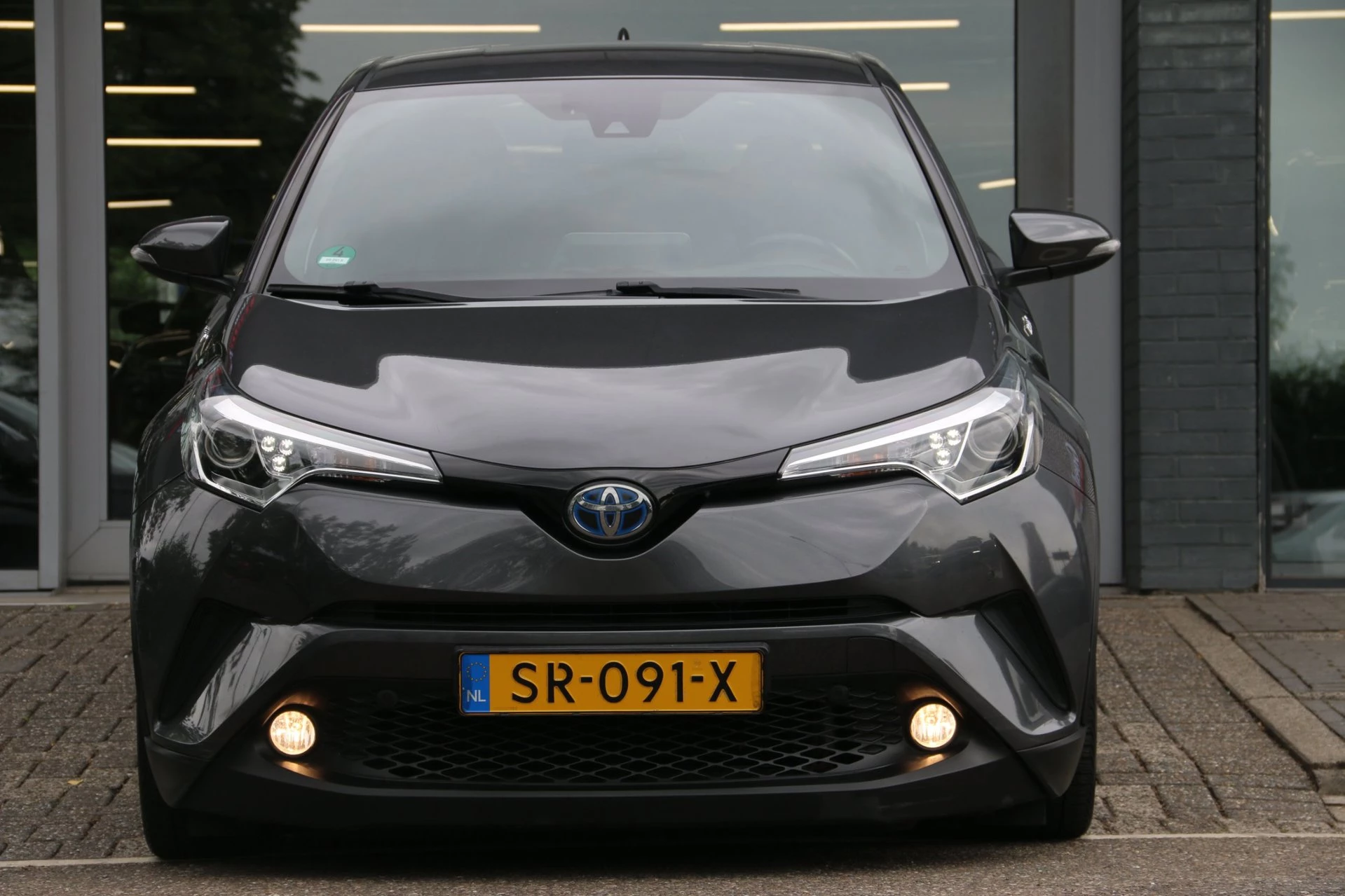 Hoofdafbeelding Toyota C-HR
