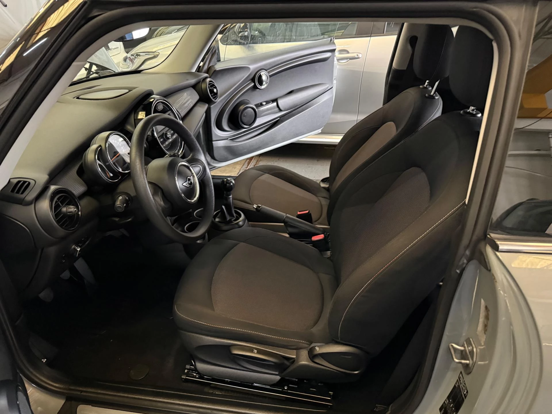 Hoofdafbeelding MINI One