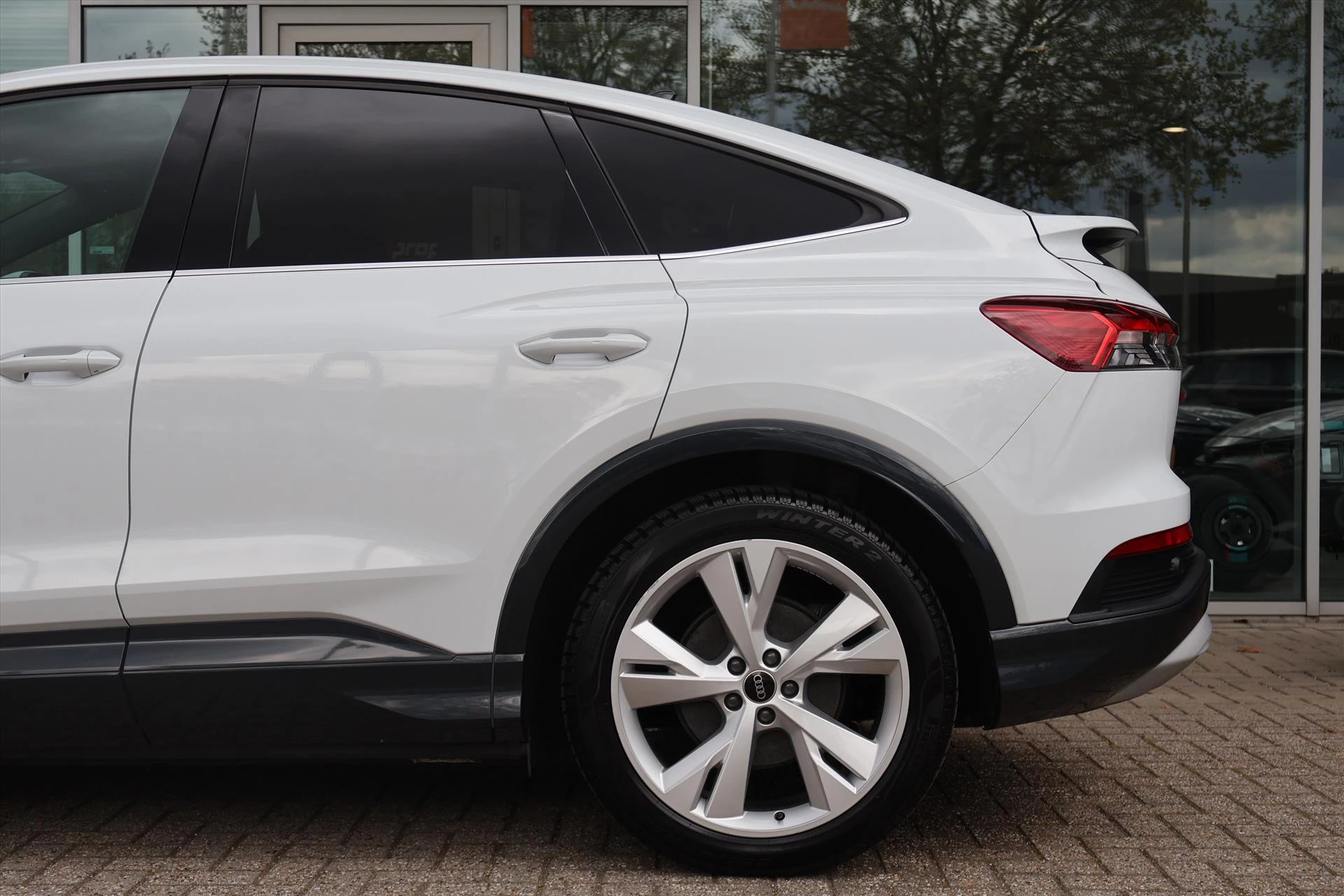 Hoofdafbeelding Audi Q4 Sportback e-tron