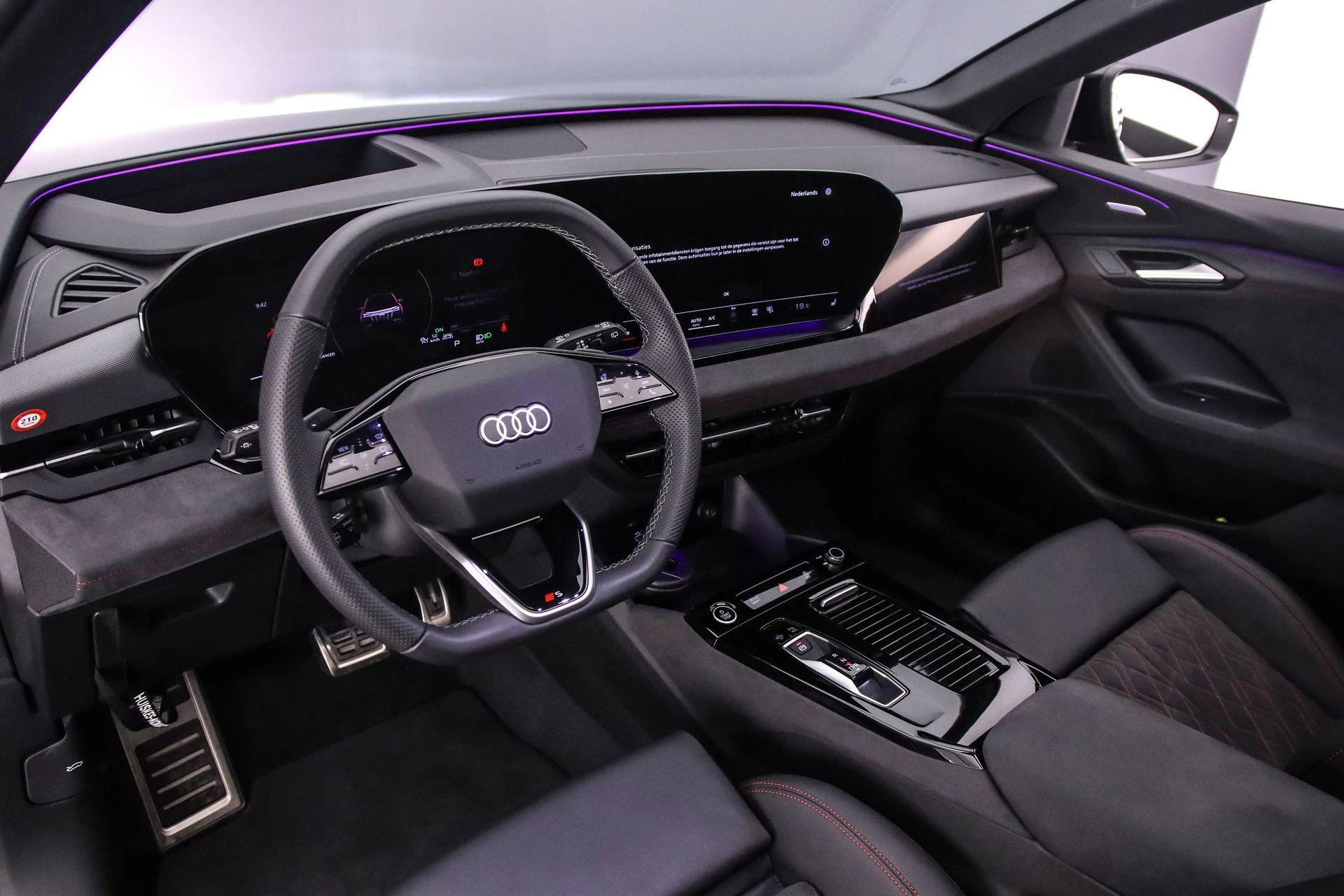 Hoofdafbeelding Audi Q6 e-tron
