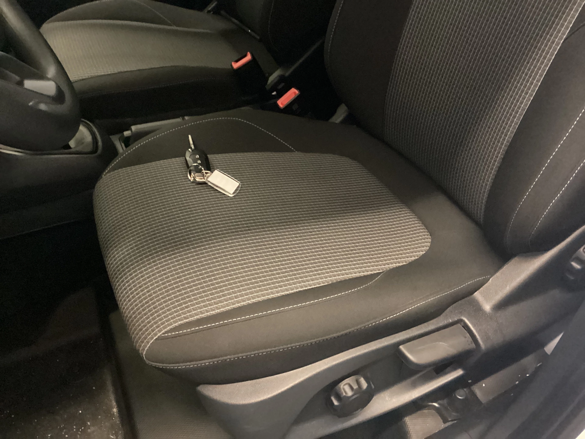 Hoofdafbeelding Ford Transit Courier