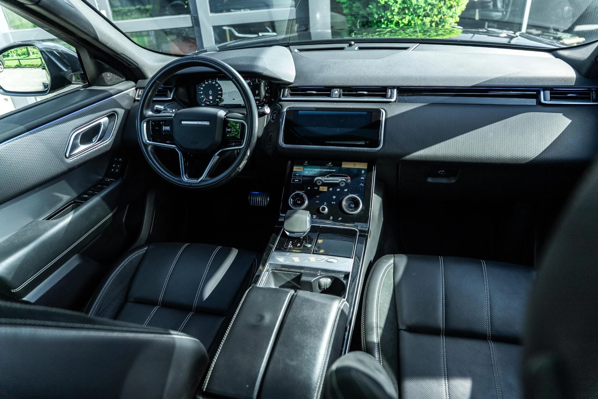 Hoofdafbeelding Land Rover Range Rover Velar