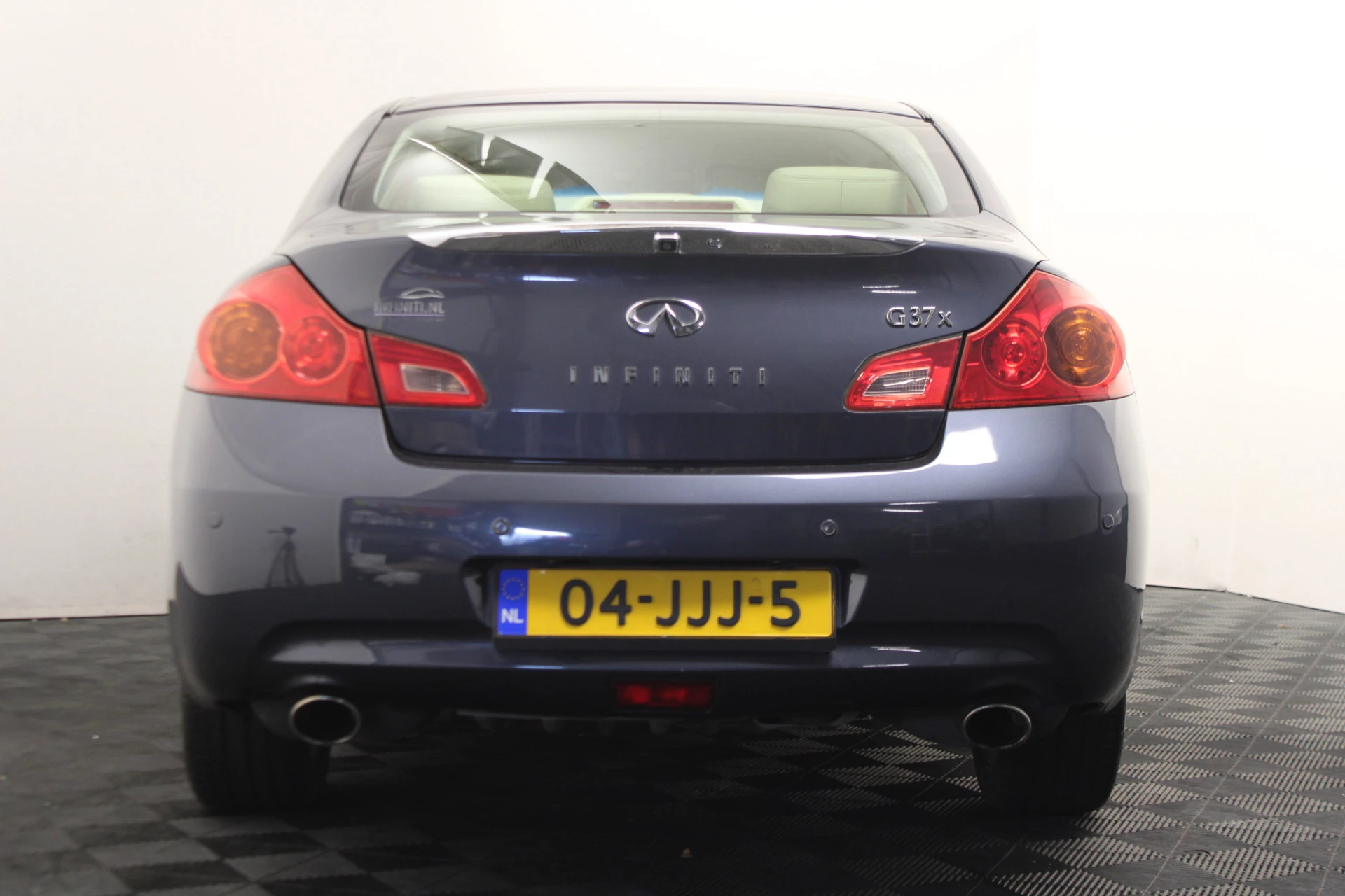 Hoofdafbeelding Infiniti G37