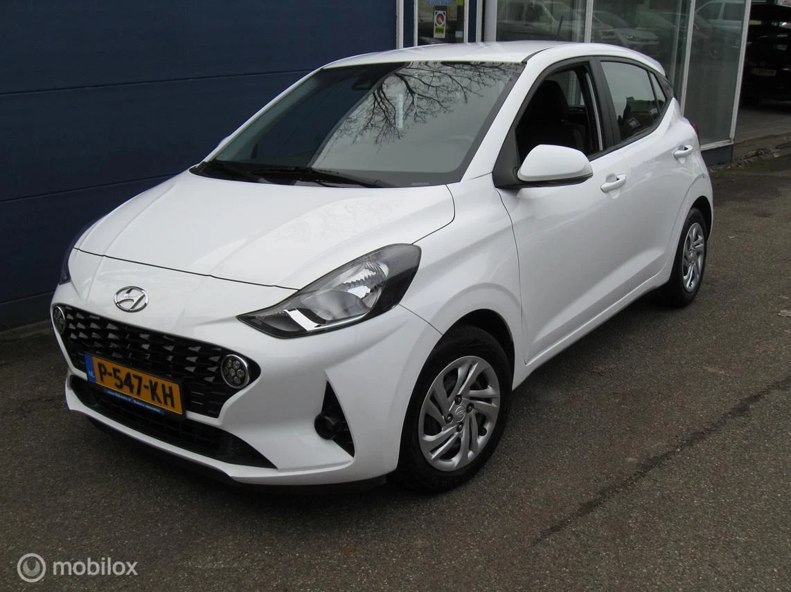 Hoofdafbeelding Hyundai i10