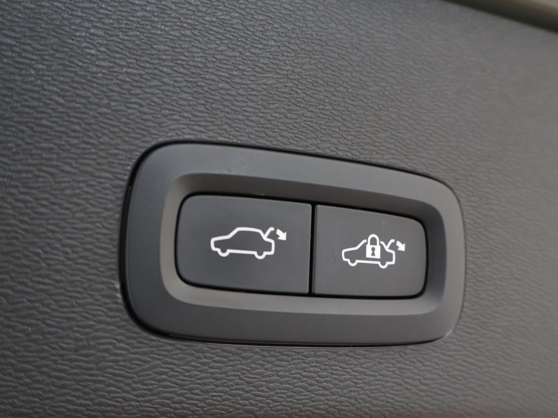 Hoofdafbeelding Volvo C40