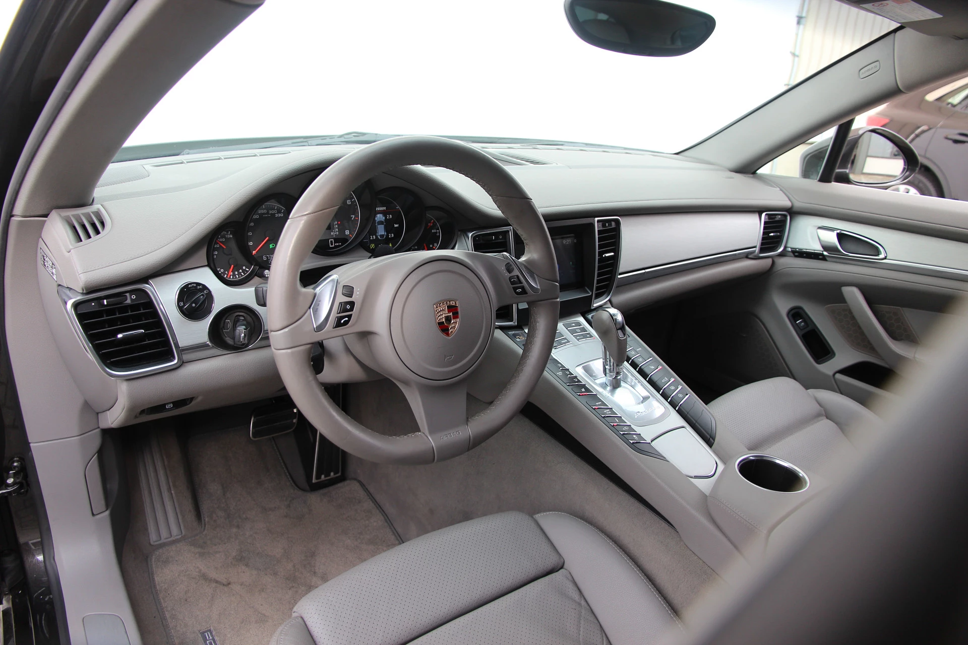 Hoofdafbeelding Porsche Panamera