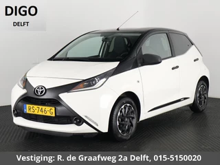 Toyota Aygo 1.0 VVT-i X-Fun Bi-Tone | Airco | Bluetooth | Privacy Glass |