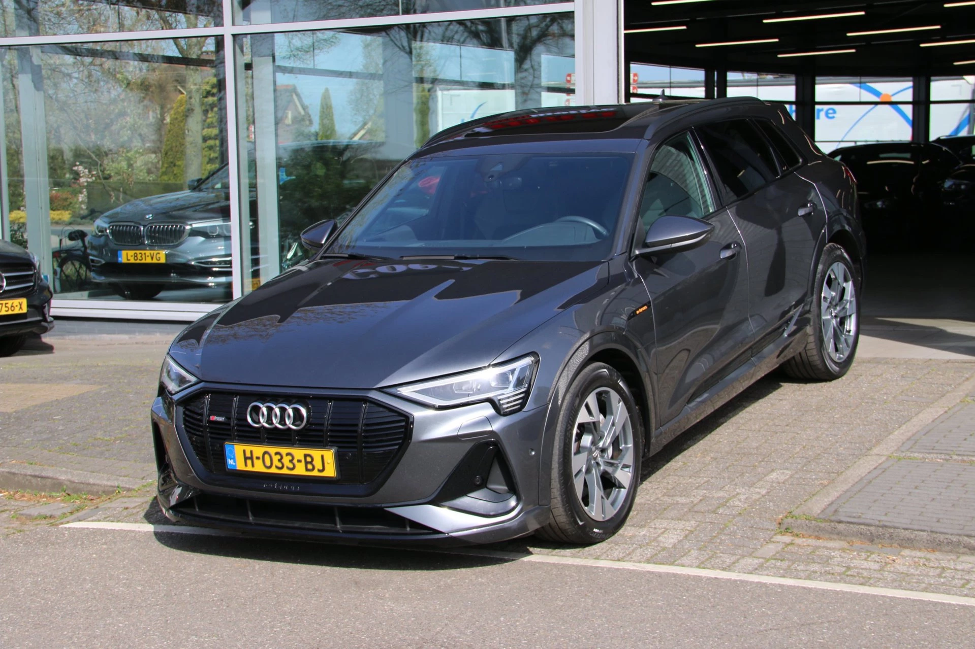 Hoofdafbeelding Audi e-tron